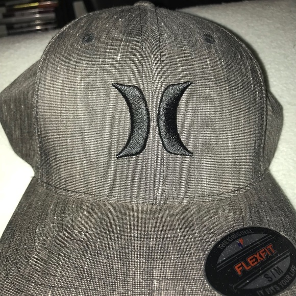 black hurley hat